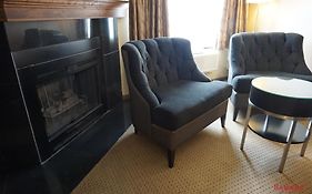 Ramada By Wyndham Kelowna Hotel & Conference Center